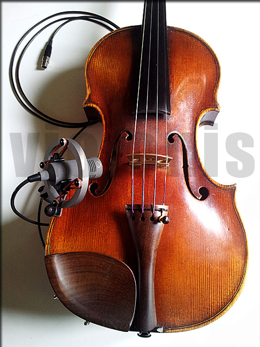 Micro SCHOEPS MK 22 et  mini préampli CMR monté sur suspension élastique, pince VA1 et violon de Francesco GOBETTI de 1714